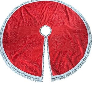 Vintage Red Christmas Tree Skirt with White lace ruffled Fringe